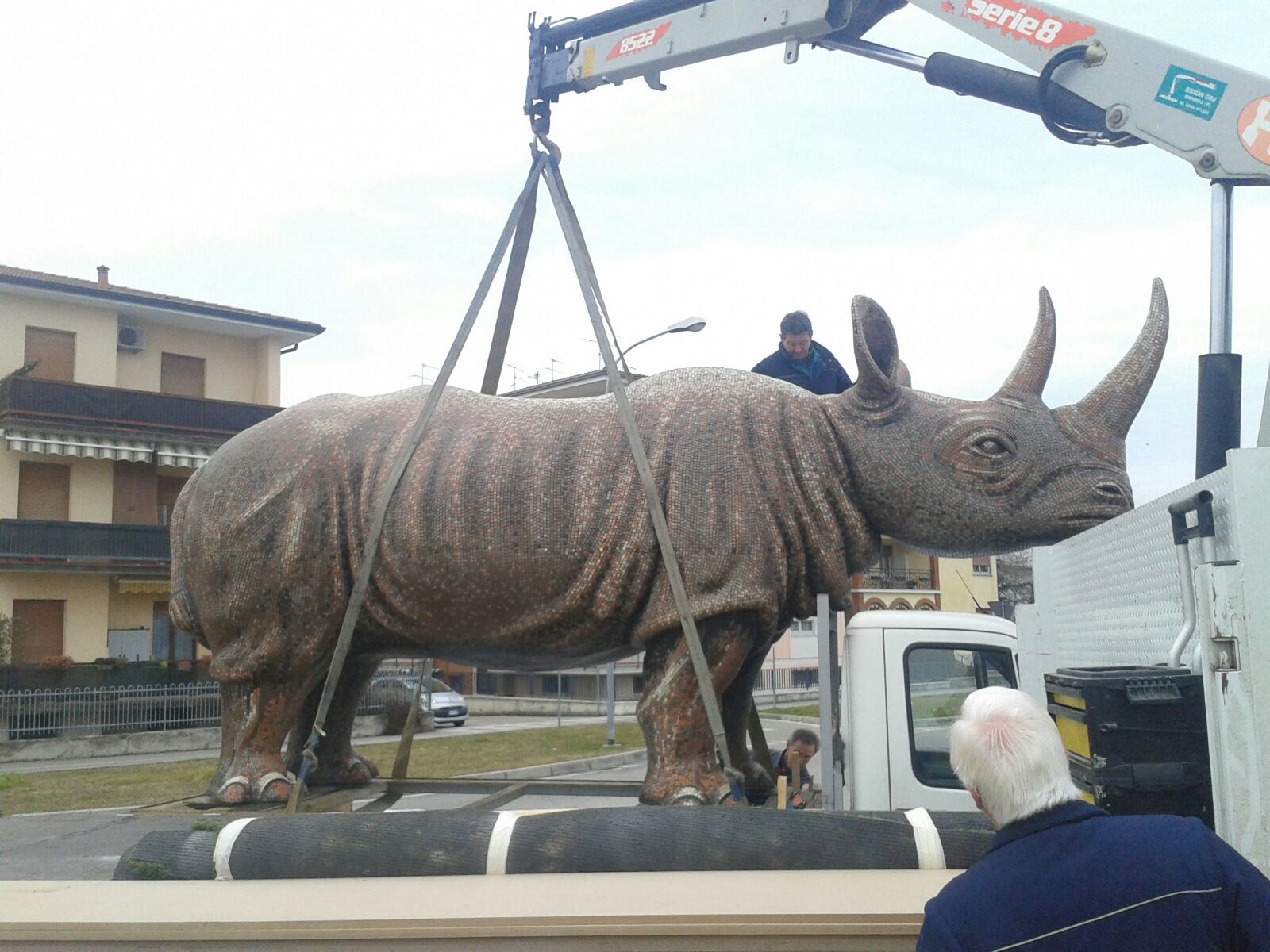 Presentazione Statua del Rinoceronte